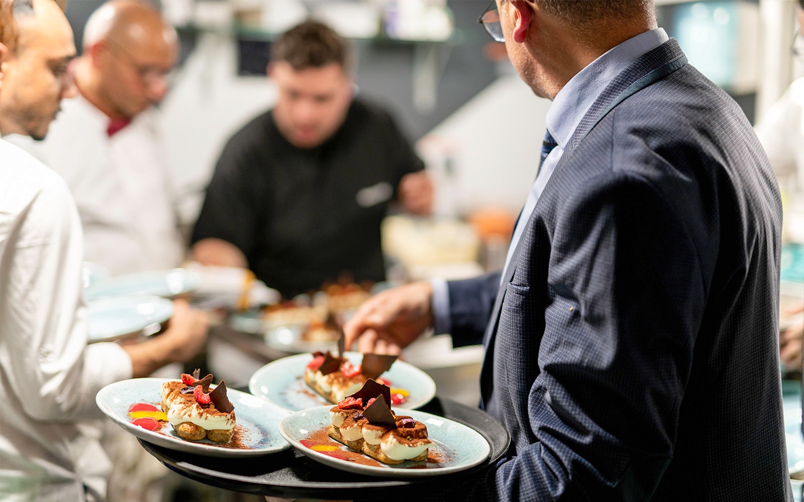 Théo Boat Seine River Brunch Cruise with Italian Menu — gallery 5