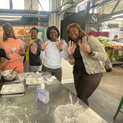 Atlanta: Historic Market Food Tour with Biscuit Cooking Class