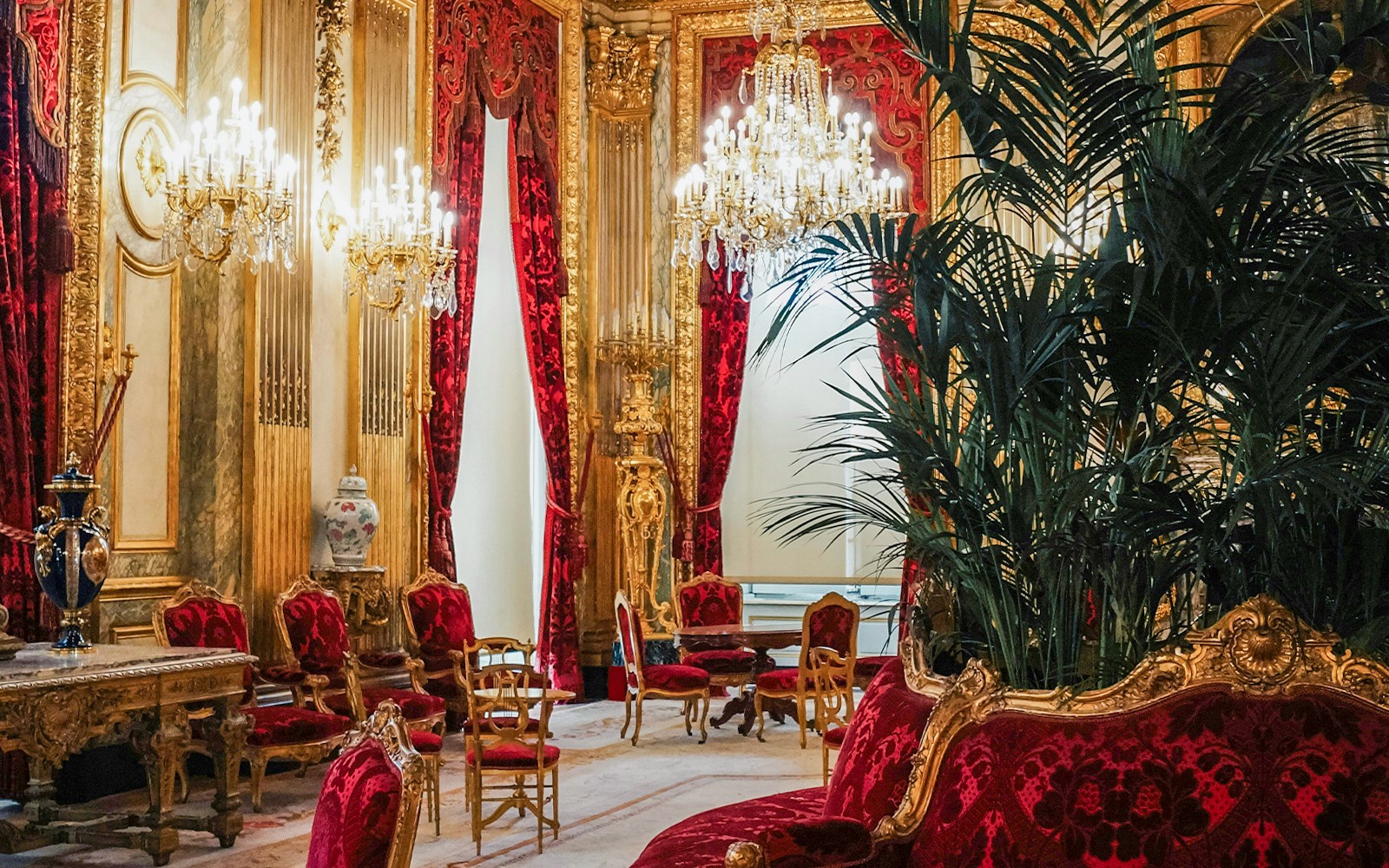 Guided Tour of the King's Private Apartments with Palace of Versailles Skip-the-Line Tickets — gallery 1