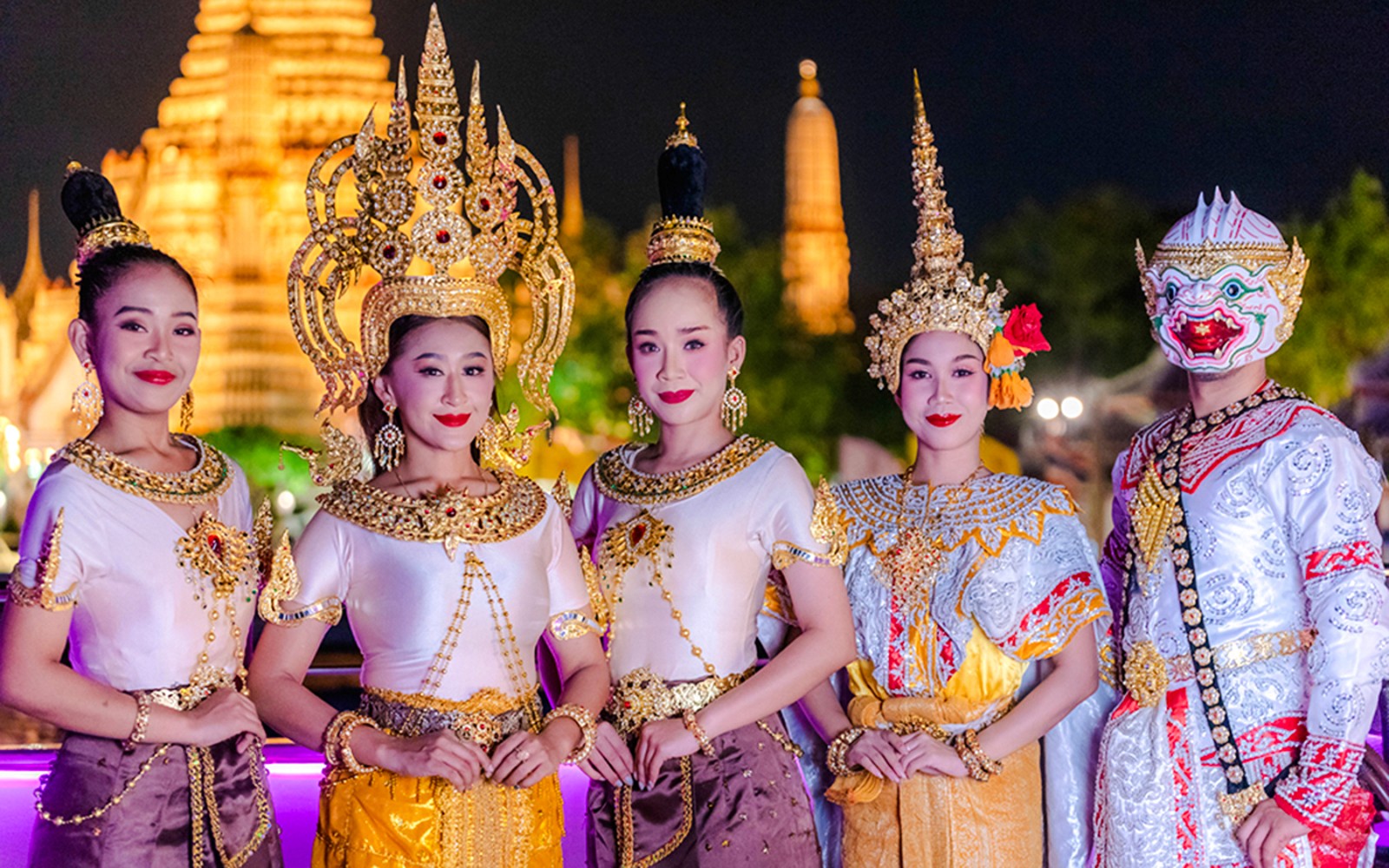 The Newest Luxury 5-Star Chao Phraya Dinner Cruise — gallery 1