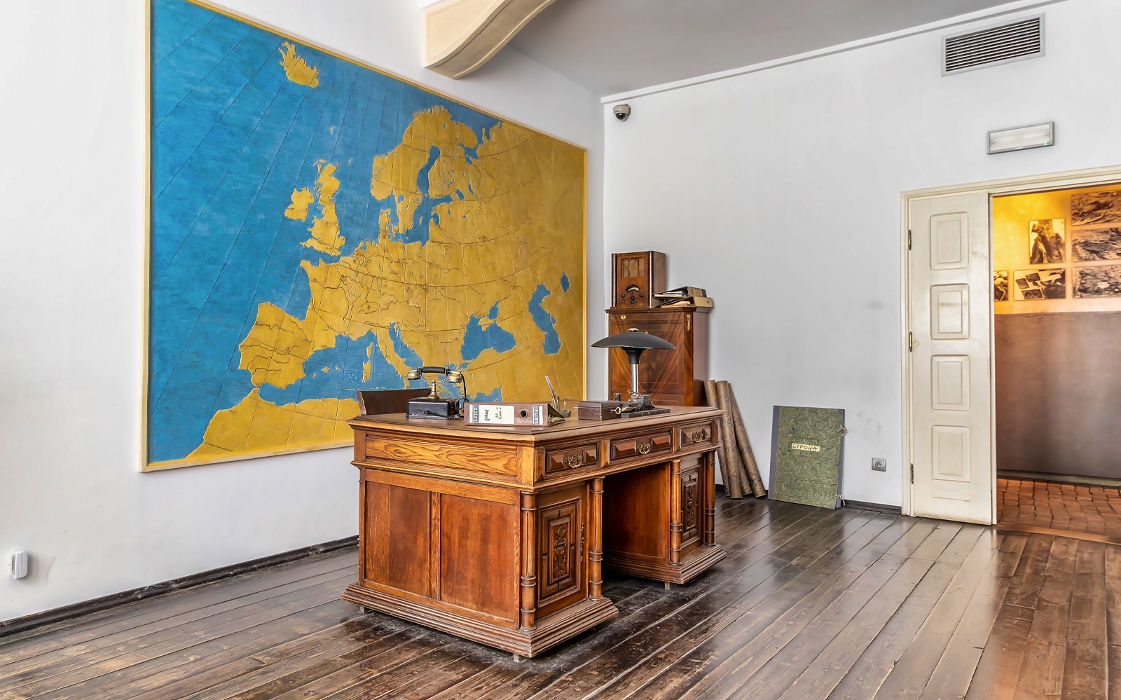 Oskar Schindler’s Factory, Jewish Ghetto & Kazimierz Guided Tour