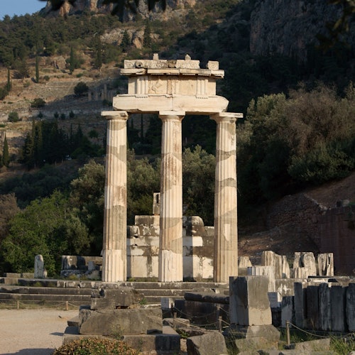 Delphi: Full-Day Guided Tour from Athens