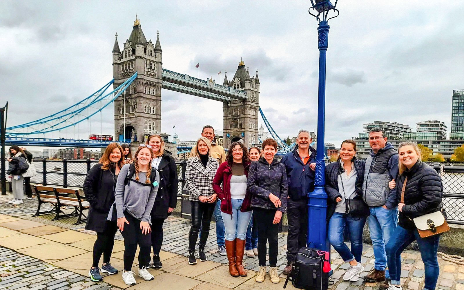 Tower Bridge and Engine Rooms Guided Tour with Thames River Cruise