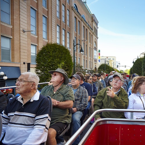 Victoria: 24 or 48-hour Hop-on Hop-off Sightseeing Tour