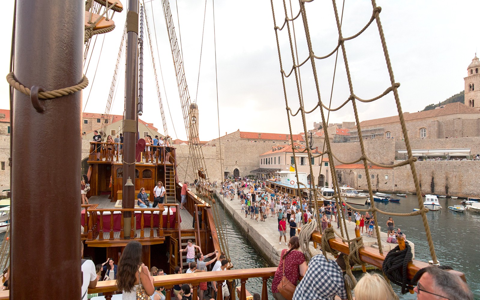 Dubrovnik: Game of Thrones Cruise with Cocktail & Old Town Walking Tour — gallery 2