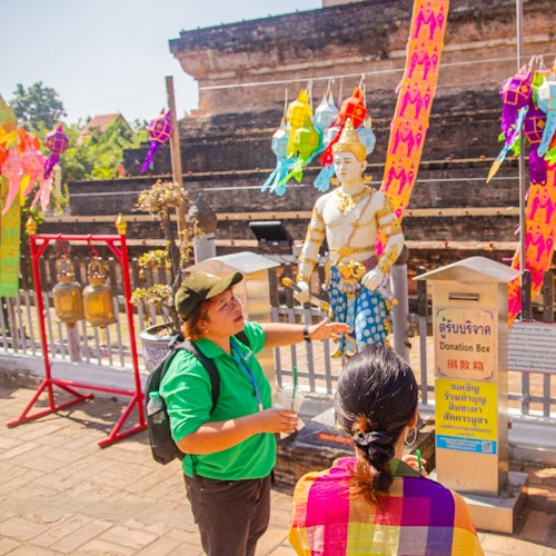Chiang Mai Old City & Temples Guided Walking Tour – 2 Hours