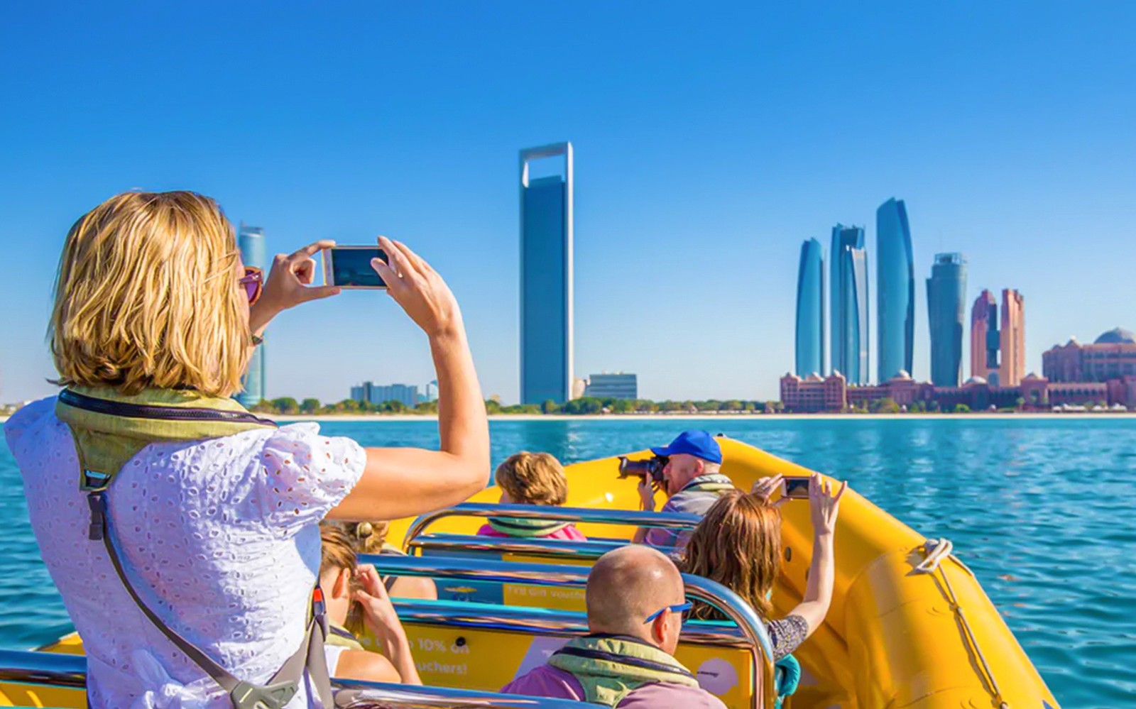 Yellow Boats Premium Sightseeing Speedboat Tour of Abu Dhabi — gallery 2
