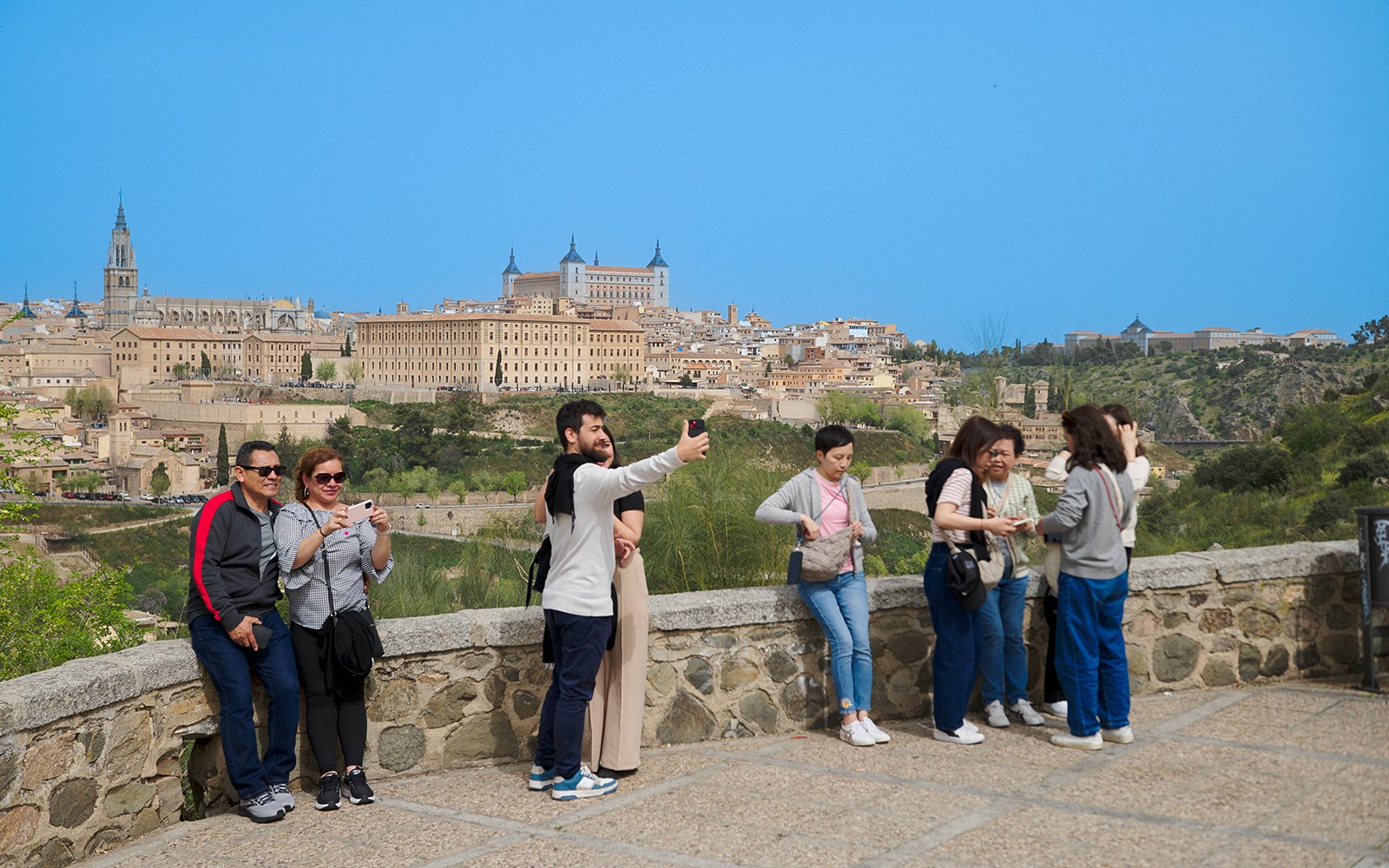 From Madrid: Toledo & Segovia Full-Day Trip