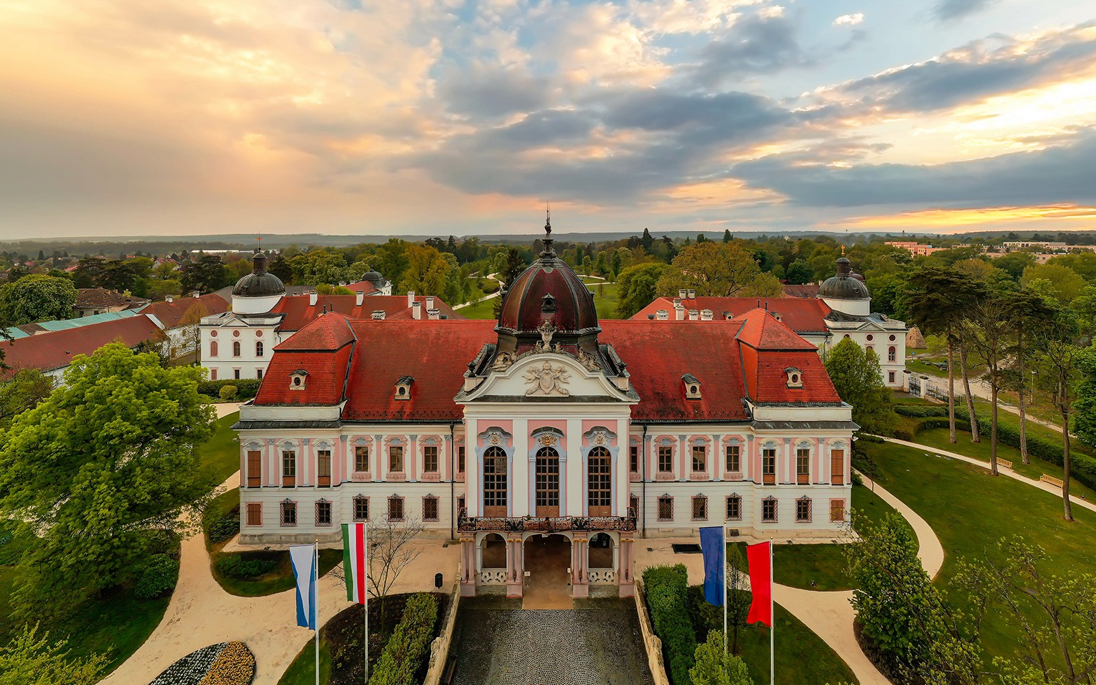 Guided Tour of Gödöllő Royal Palace from Budapest — gallery 1