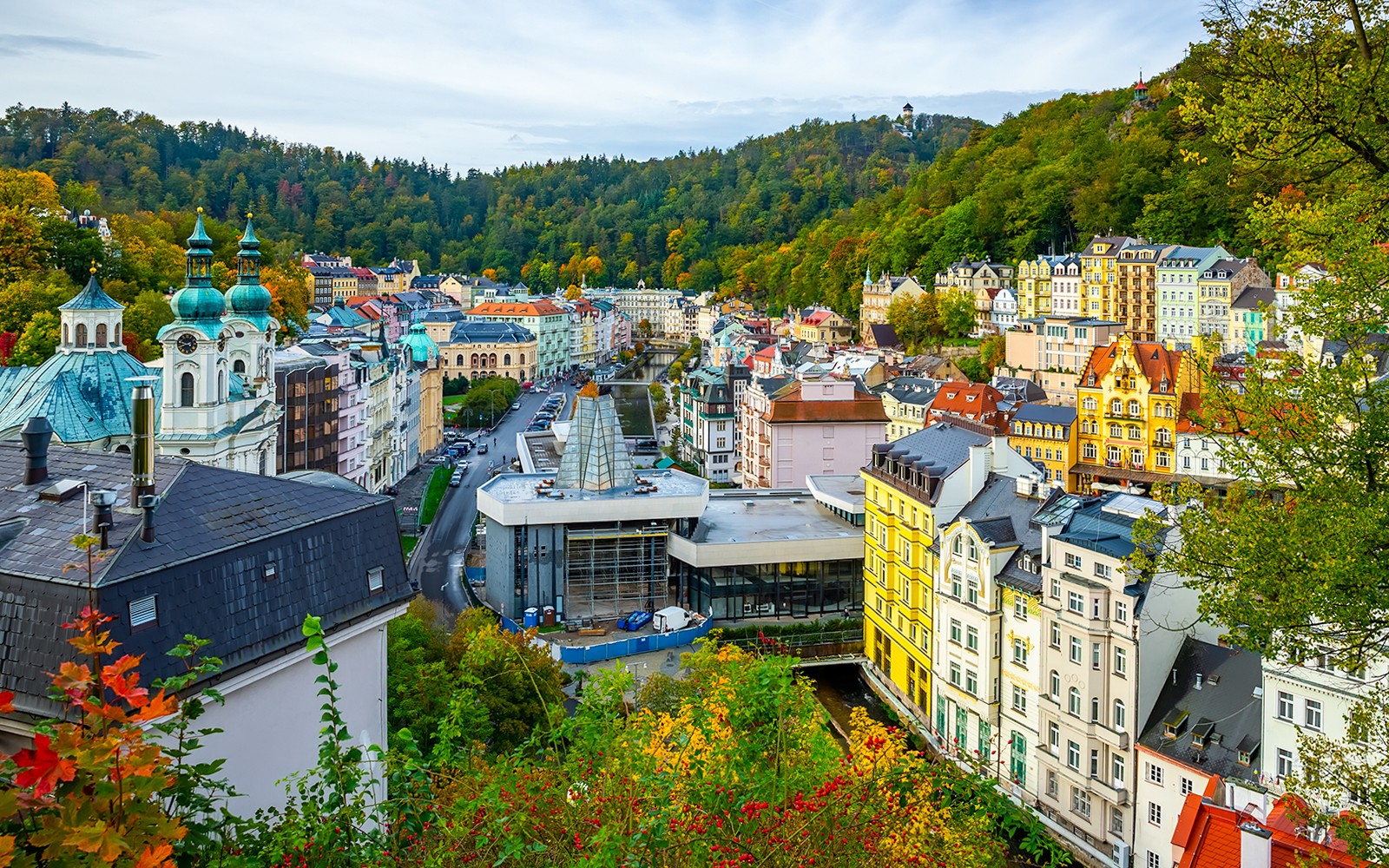 From Prague: Karlovy Vary & Diana Observation Tower Day Trip