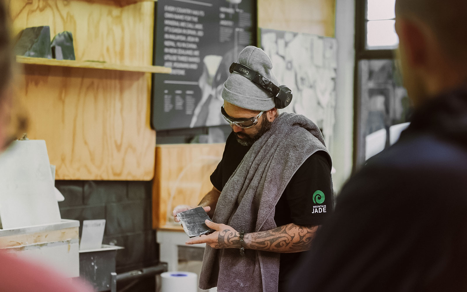 40 Mins Jade Carving Rotorua Guided Tour