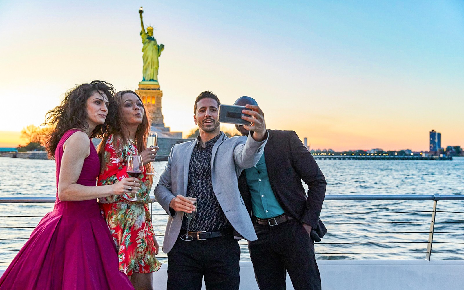 Statue of Liberty Cruise with Lunch, Dinner, or Happy Hour Party — gallery 4