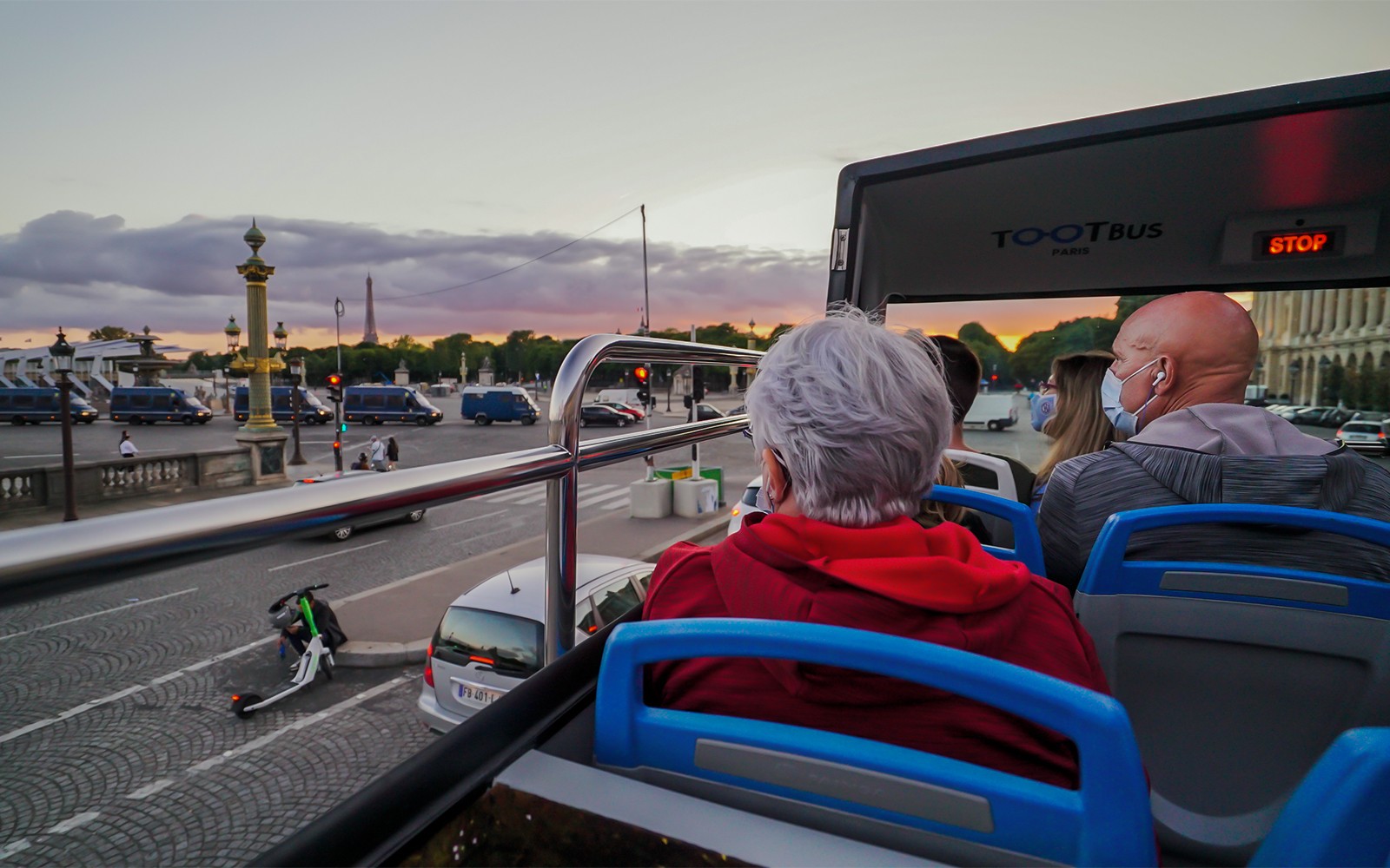 Tootbus: Paris Hop-on Hop-off Bus Tour with Night Tour — gallery 1