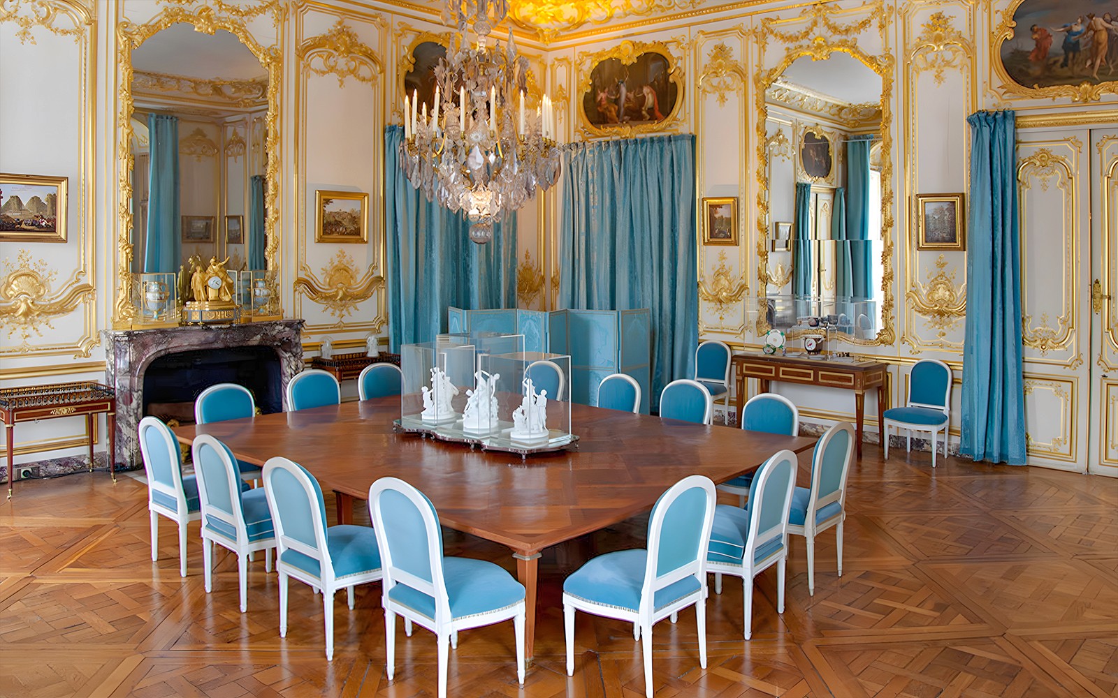 Guided Tour of the King's Private Apartments with Palace of Versailles Skip-the-Line Tickets — gallery 4