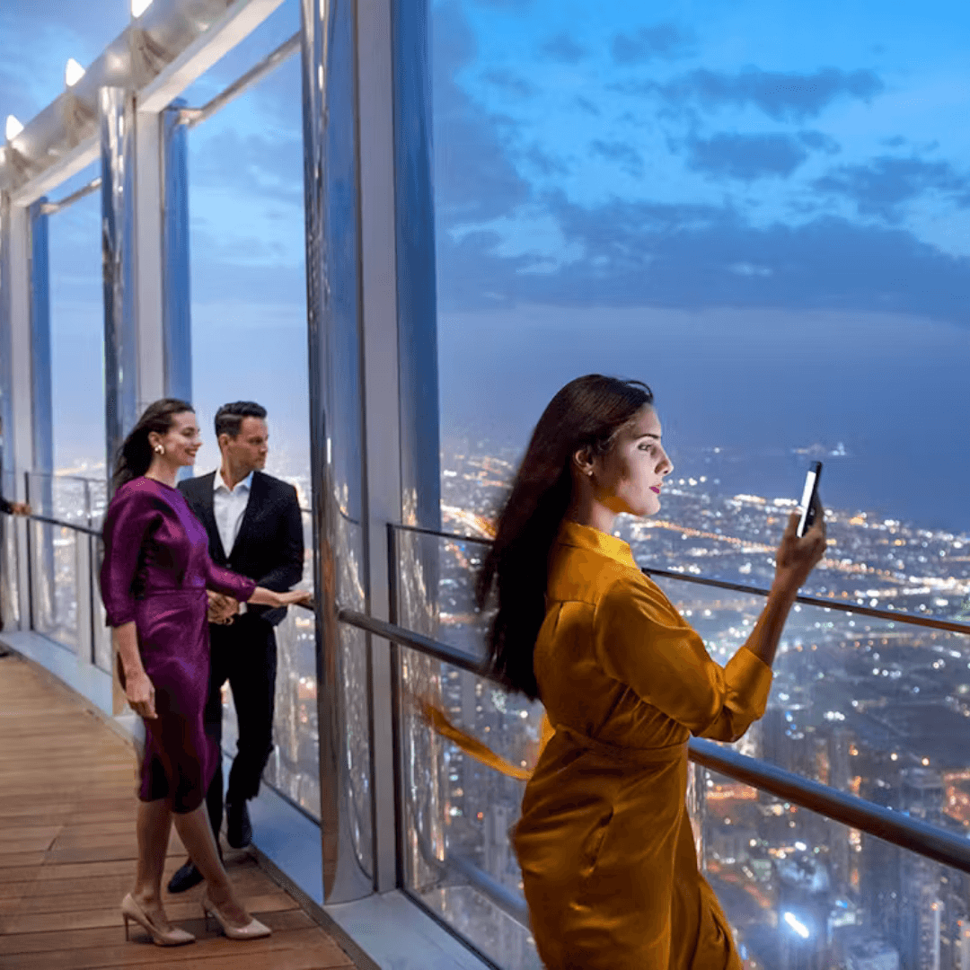 Burj Khalifa: The Lounge (levels 152, 153, and 154) with refreshments and terrace tour — gallery 3