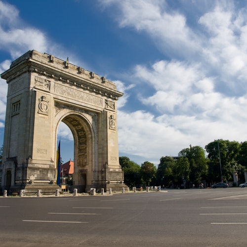 Bucharest Sightseeing Tour & The National Village Museum — gallery 1