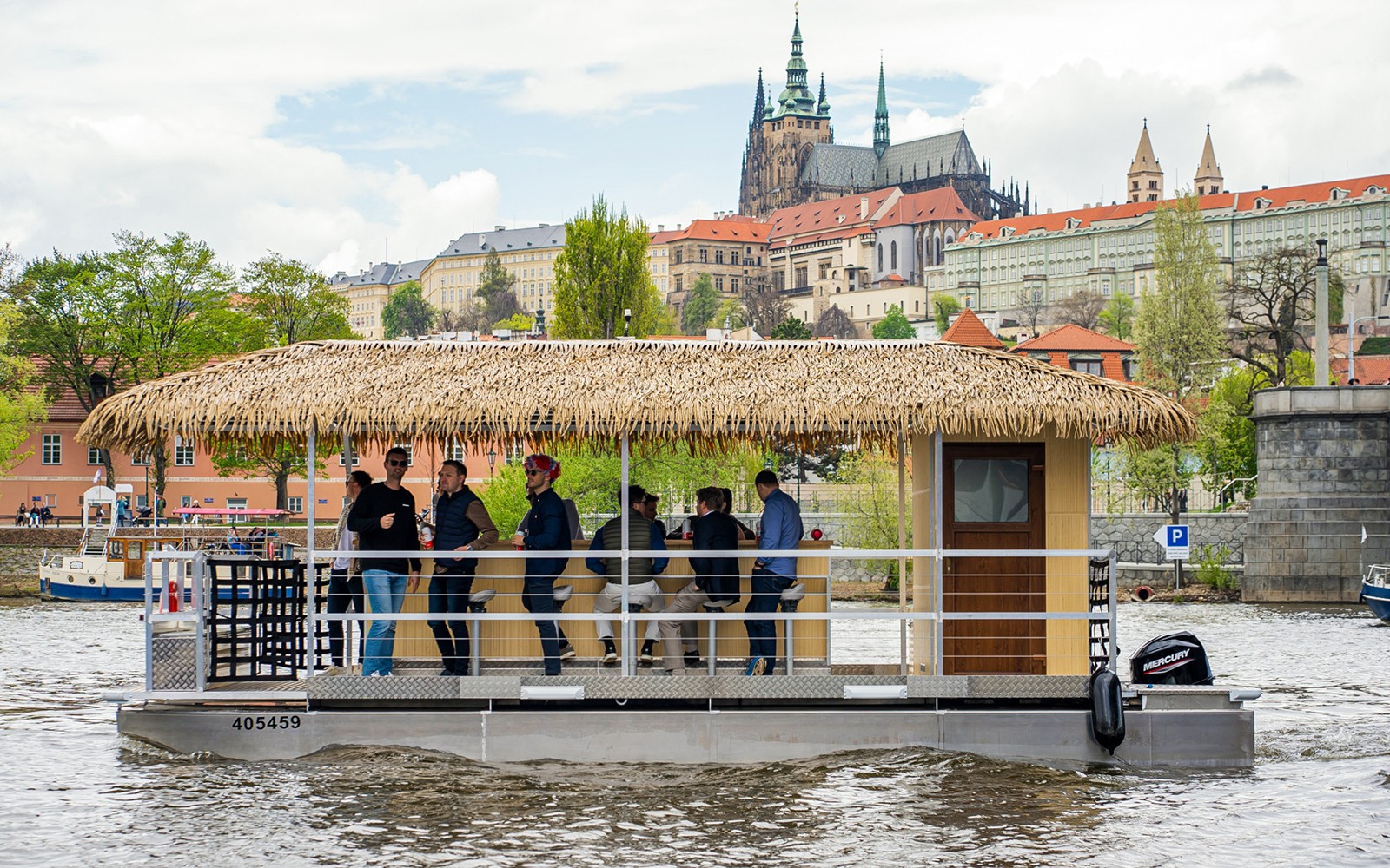 1.5-Hour Prague Tiki Boat Cruise with Unlimited Drinks — gallery 1
