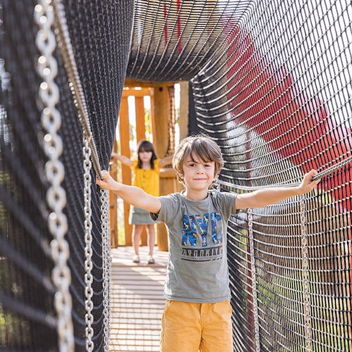 Parrot World: Day Ticket — gallery 2