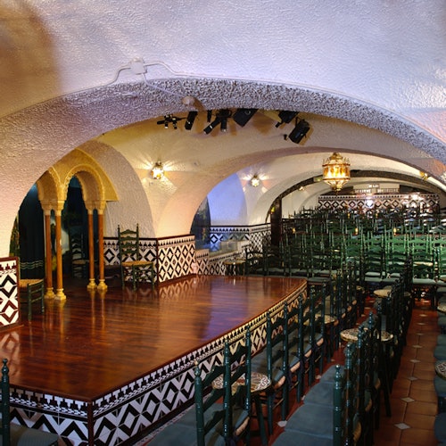Tablao Flamenco Cordobes: Show + Dinner + Unlimited Drinks