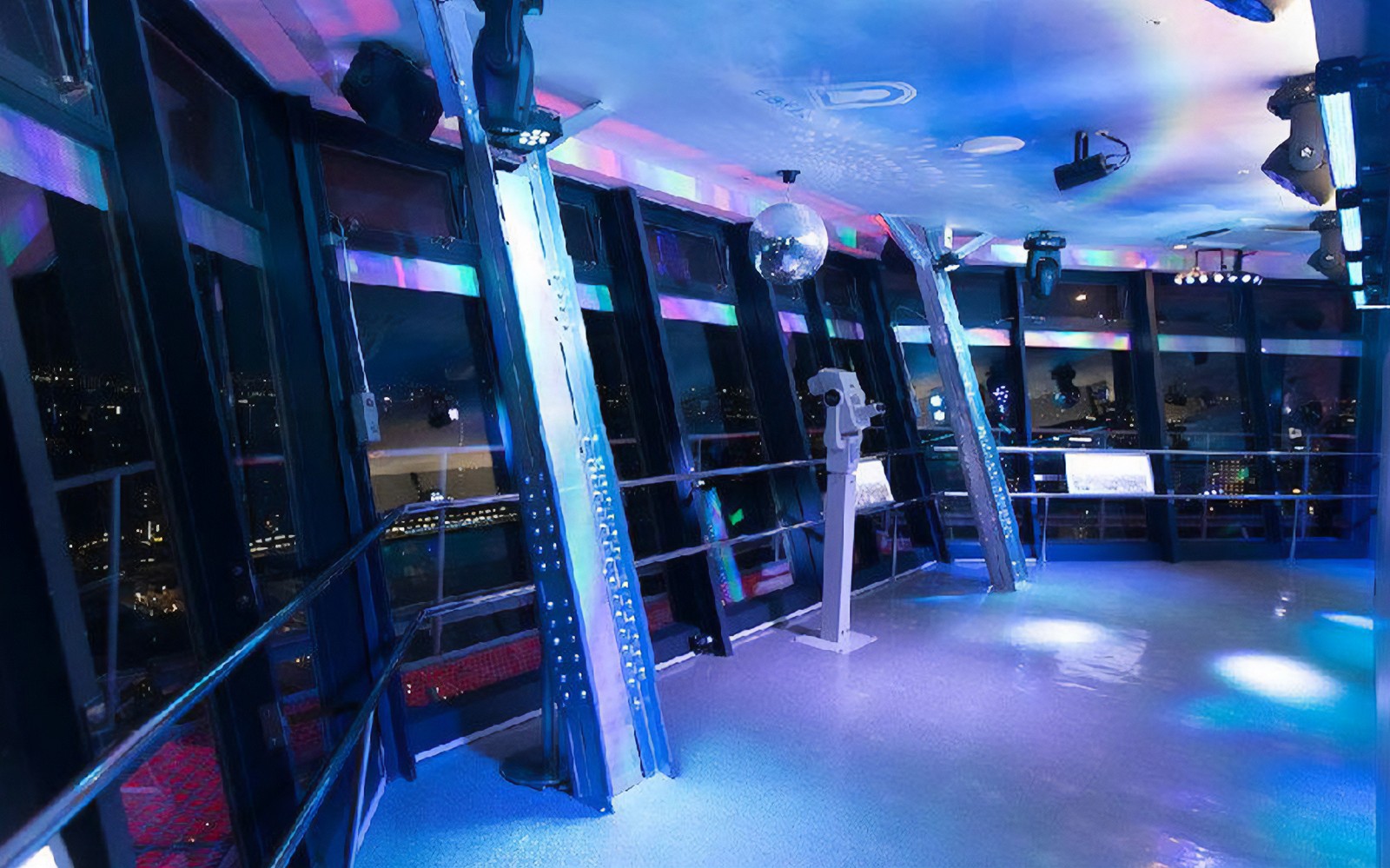 Admission Tickets to Tsutenkaku Tower — gallery 4
