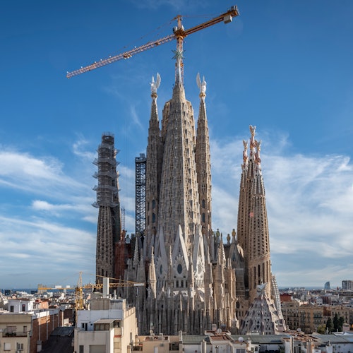 Aerobus Airport Transport, Sagrada Familia & Park Güell — gallery 1