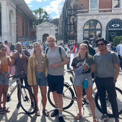 London: Camden Market & Southbank Guided Bike & Food Tour — gallery 3