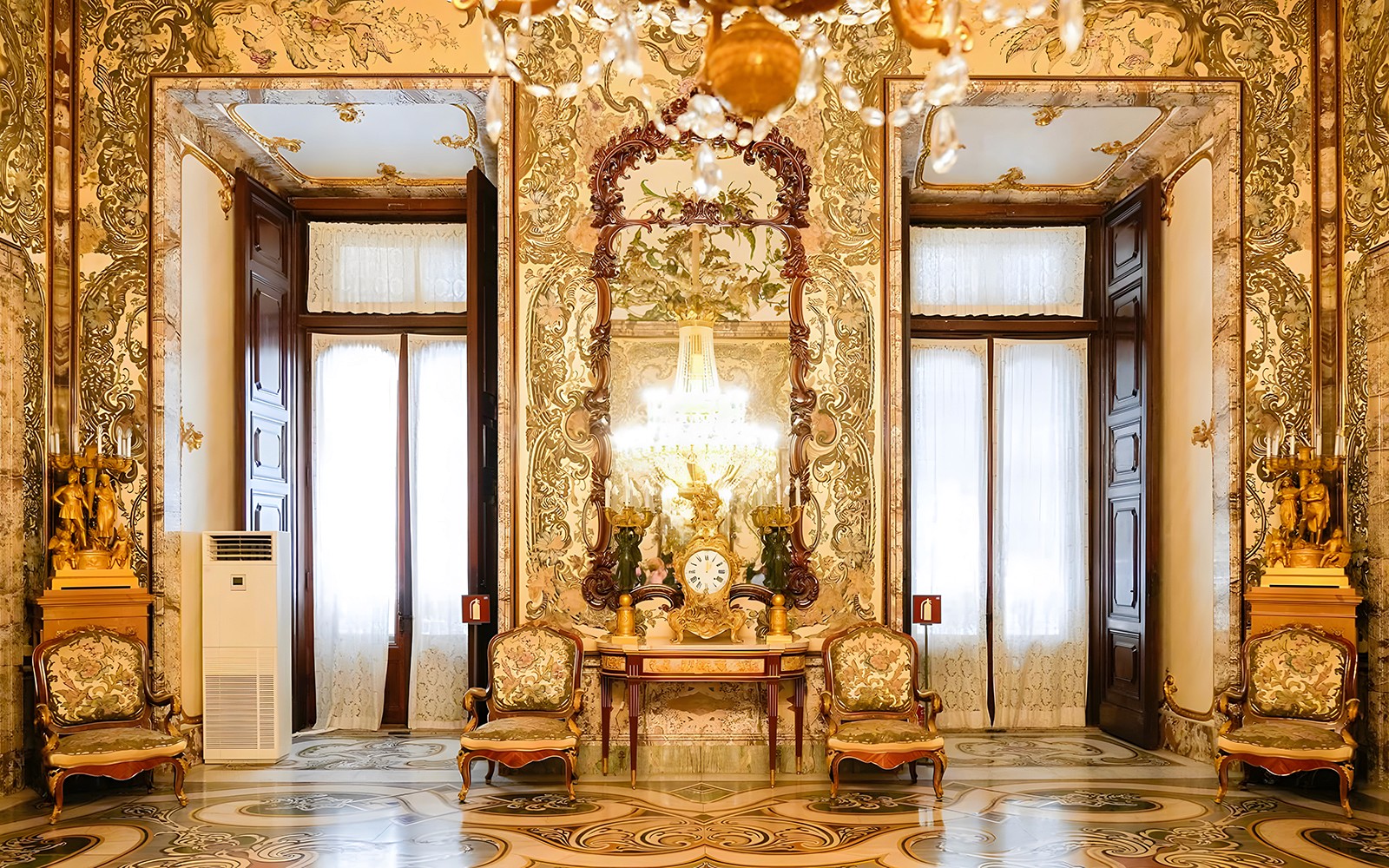 Museo del Prado & Royal Palace of Madrid Skip-the-Line Guided Tour 