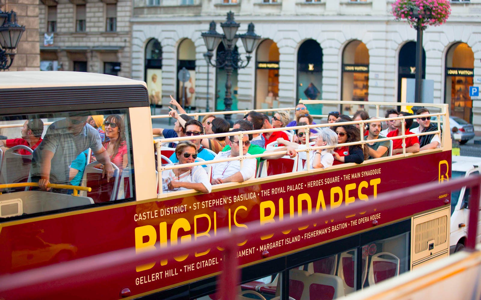 Big Bus: Budapest Hop-on Hop-off Bus Tour — gallery 2