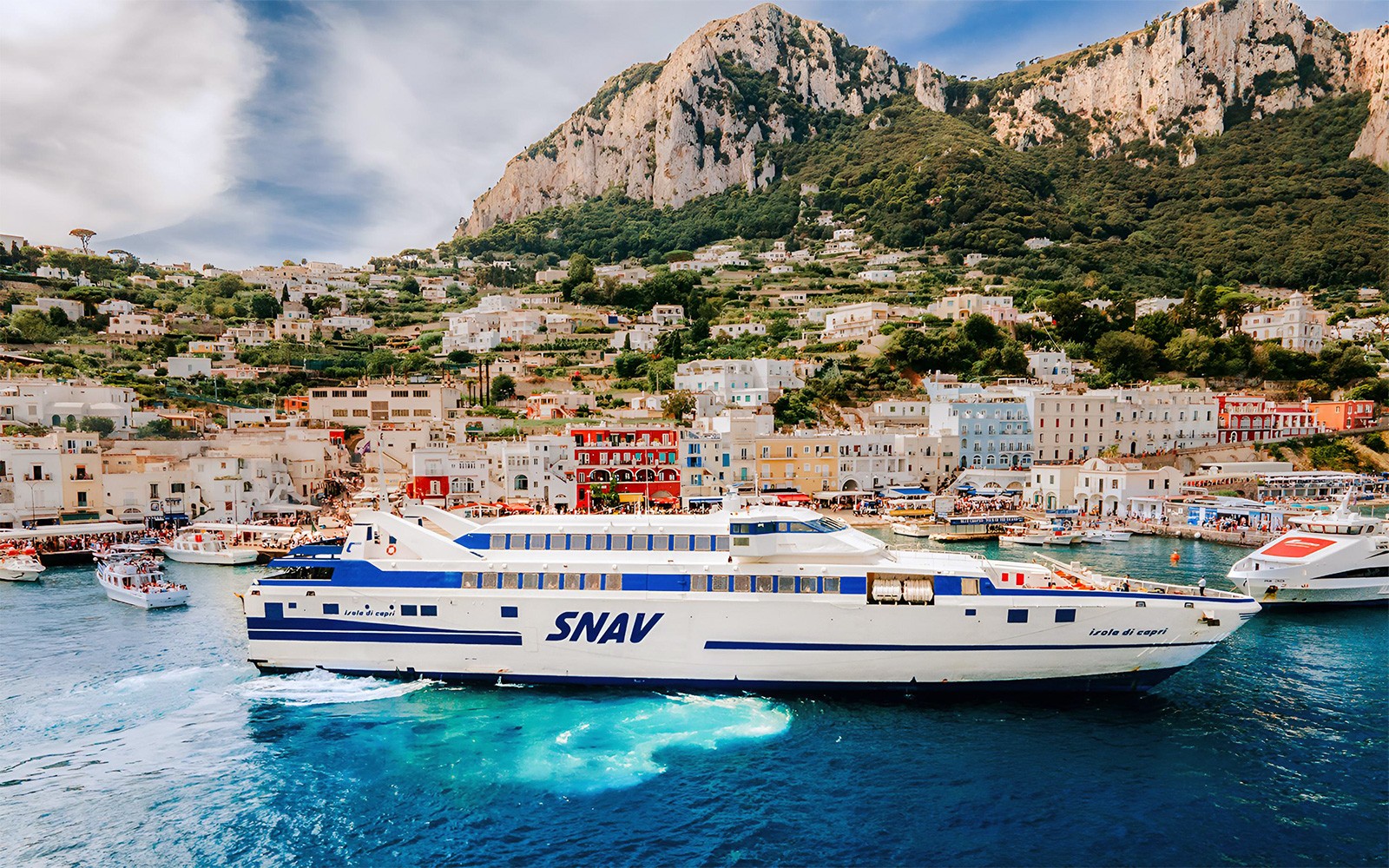 SNAV Ferry Tickets: Naples to/from Capri