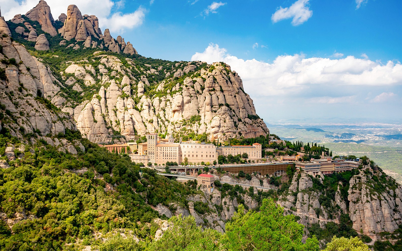 From Barcelona: Montserrat Day Trip & Scenic Mountain Hike — gallery 1