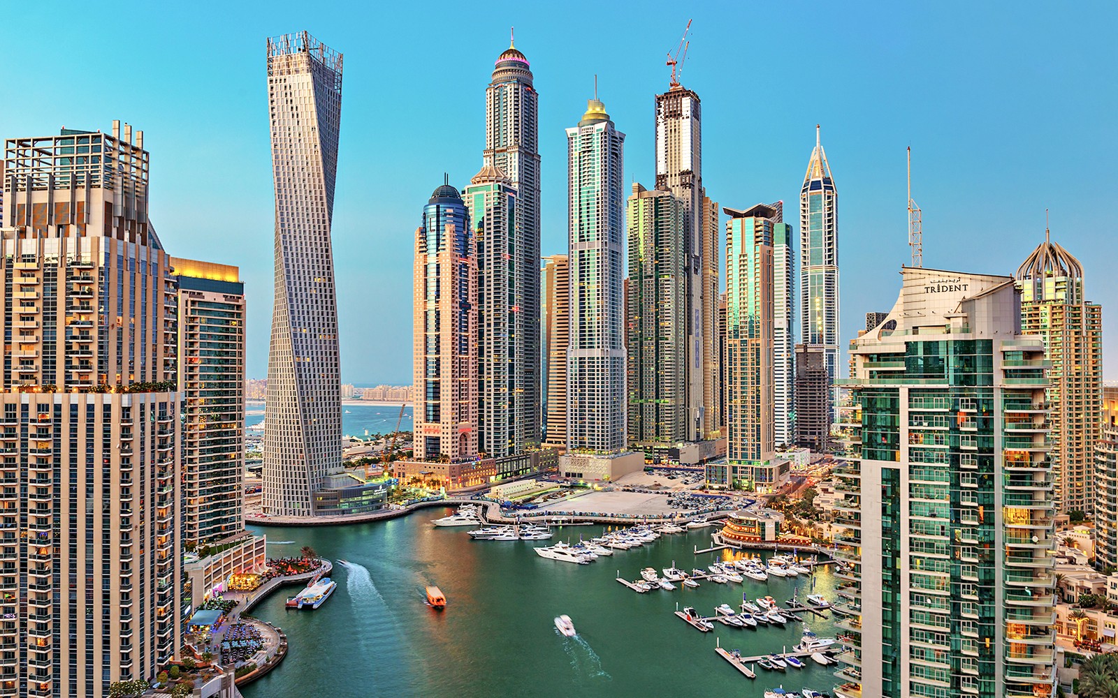 From Dubai Canal: 1-Hour Sightseeing Abra Ride