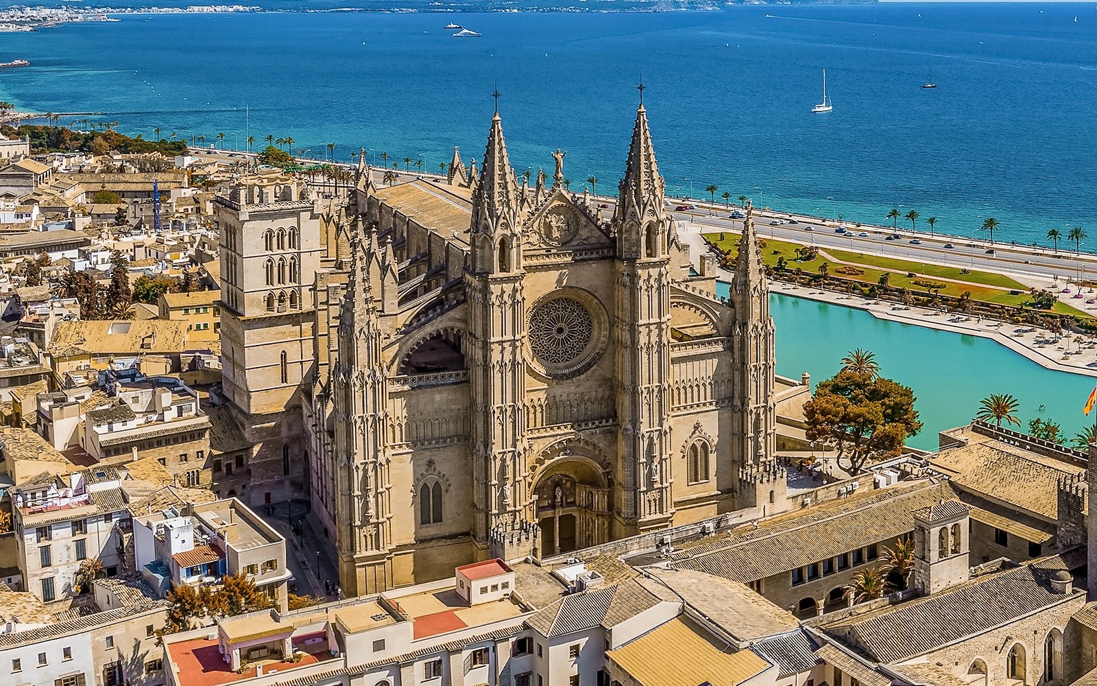 Palma Cathedral Skip-the-Line Tickets with Terrace Access — gallery 1