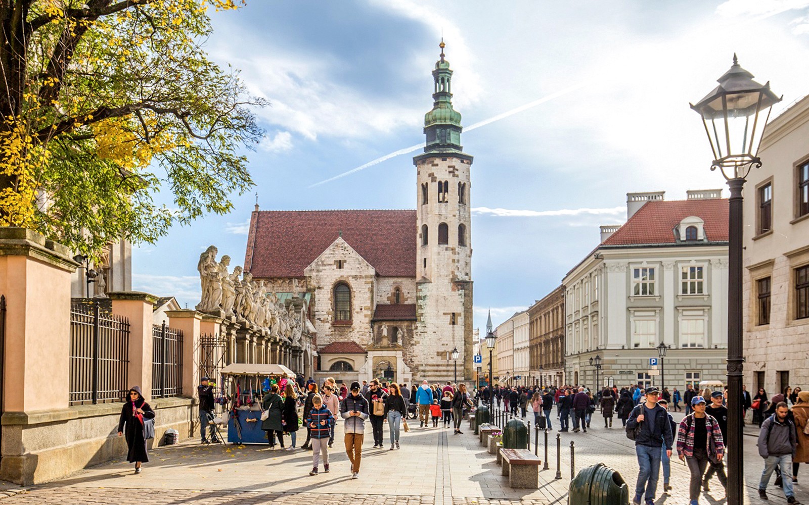 Krakow Old Town: St. Mary's Basilica and Rynek Underground Guided Tour — gallery 1