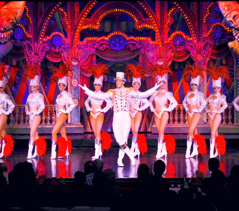 Moulin Rouge Show with Champagne