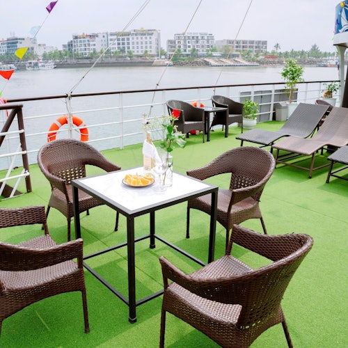 Ha Long Bay: Boat Cruise + Lunch + Drinks + Optional Transfer — gallery 4