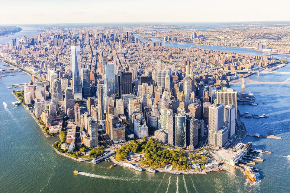 20-Min Ultimate NYC Helicopter Tour from Downtown Manhattan