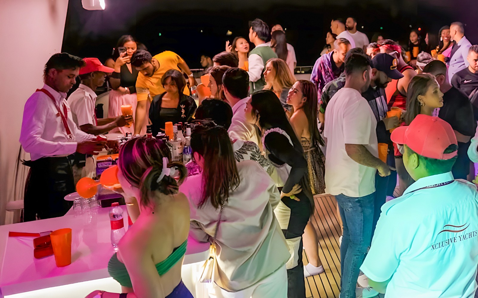From Dubai Marina: 4-Hour Night Party Yacht Cruise with BBQ, DJ & Unlimited Beverages — gallery 3