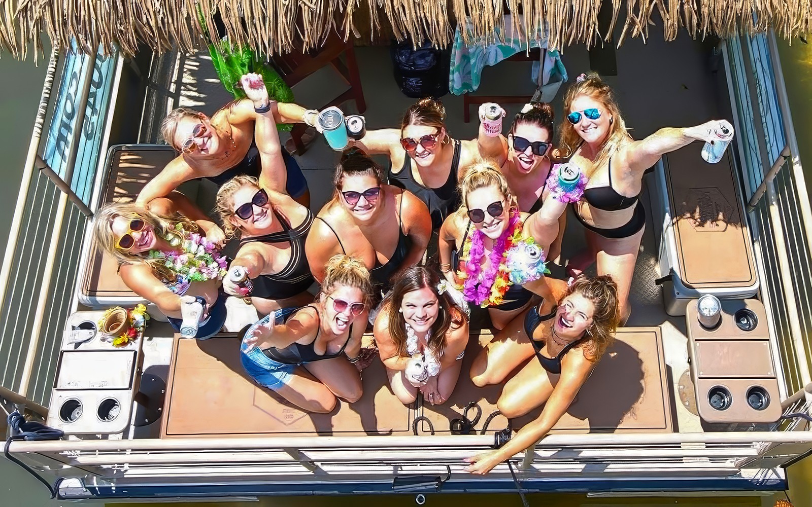 1.5-Hour Prague Tiki Boat Cruise with Unlimited Drinks — gallery 2