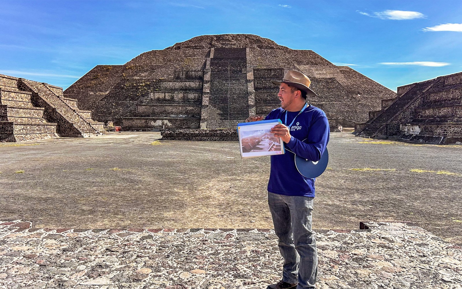 From Mexico City: Teotihuacán Early Access Tour