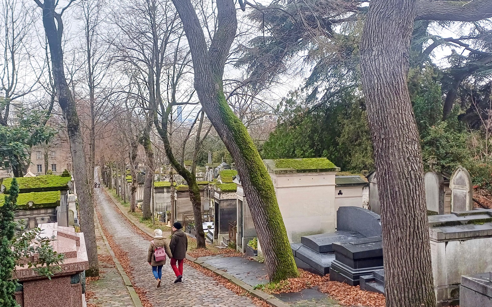 Pere Lachaise Cemetery Escape Game: Who Killed Victor? — gallery 3