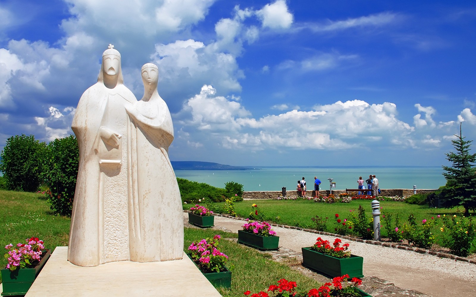 From Budapest: Lake Balaton Day Trip & Cruise — gallery 3