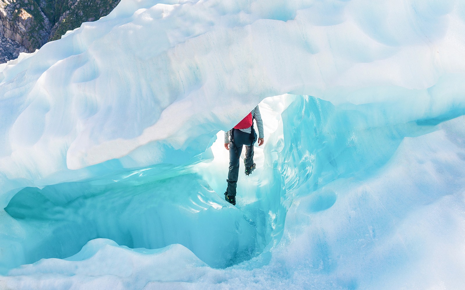 From Fox Glacier: Expert Guided Heli-Hike Tour — gallery 4