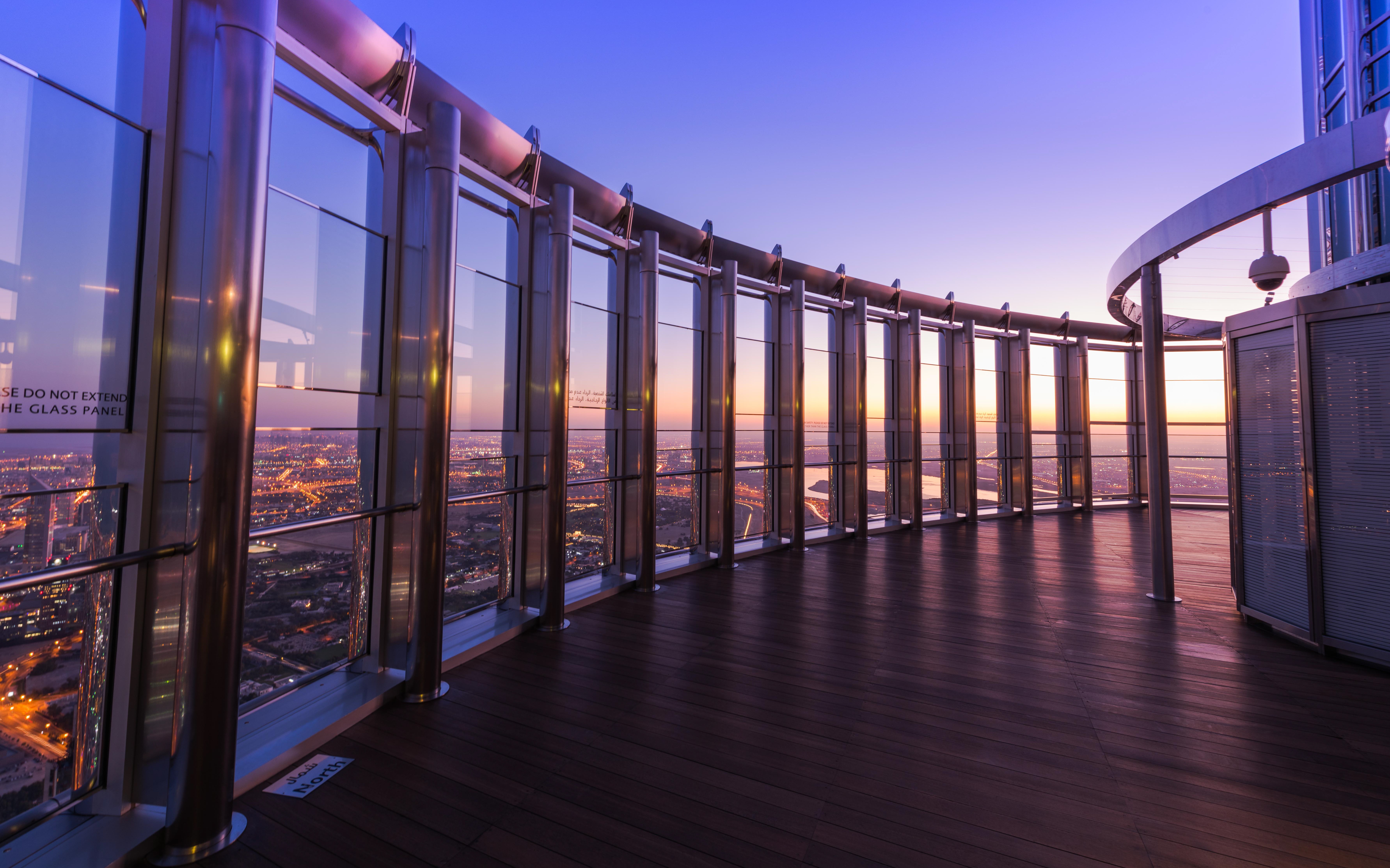 Burj Khalifa Sunset Tickets: At The Top (Level 124 & 125)