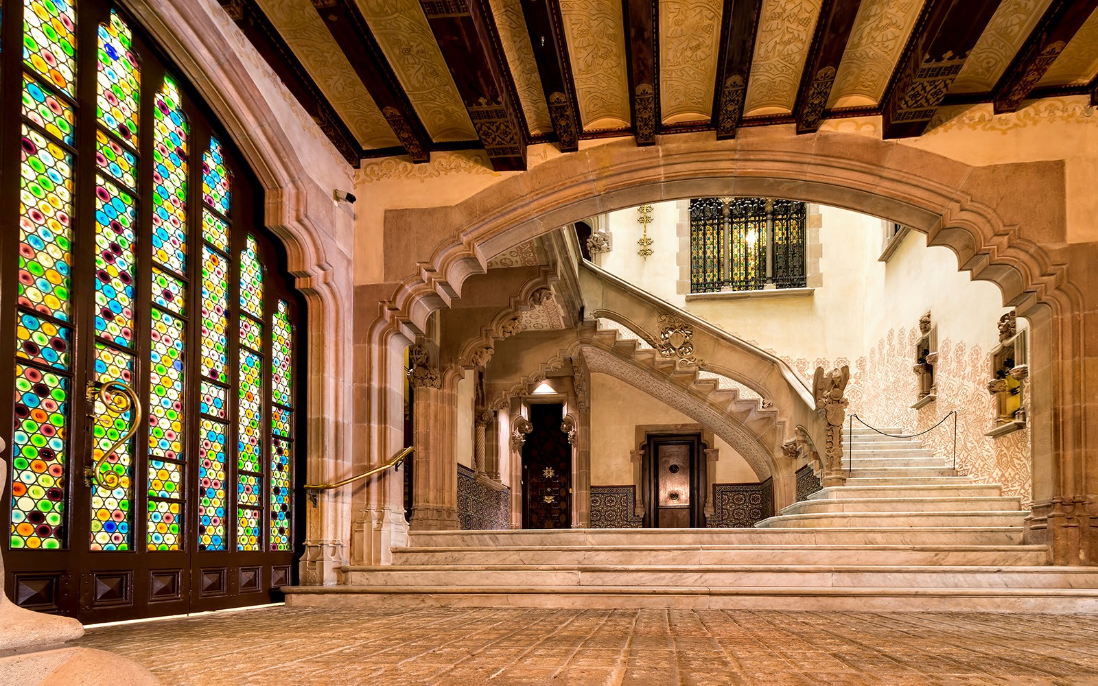 Turbopass Barcelona City Card: 25+ Attractions