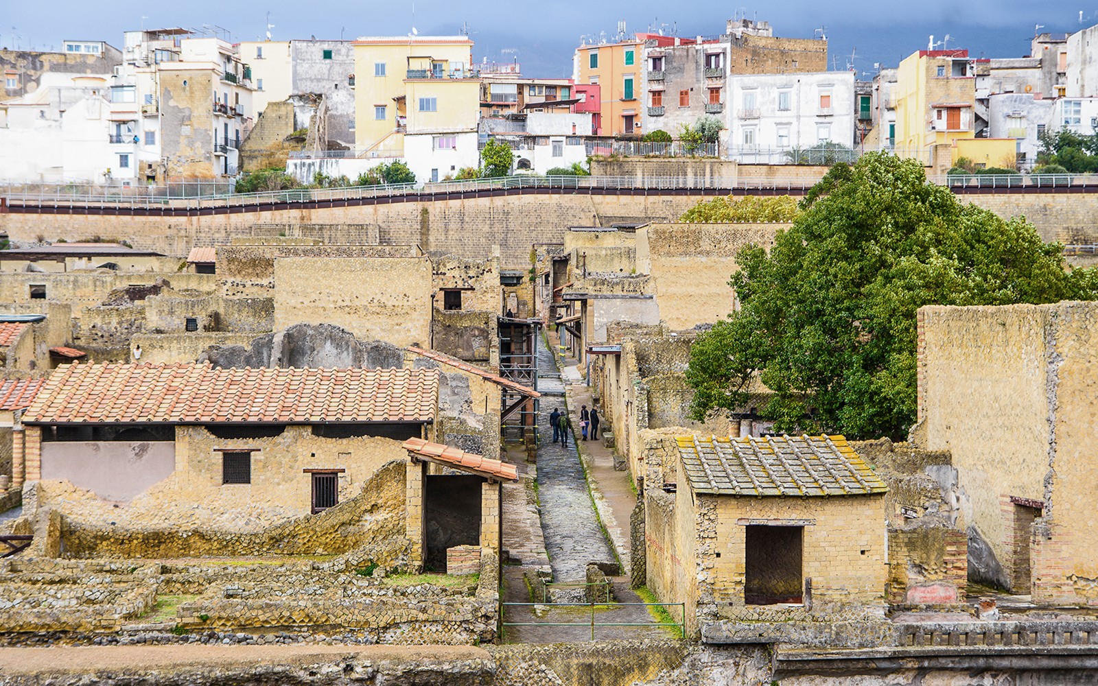 From Naples: Herculaneum Skip-the-Line Guided Tour — gallery 4