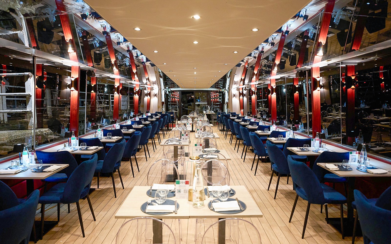 Théo Boat Seine River Dinner Cruise with Italian Menu — gallery 3