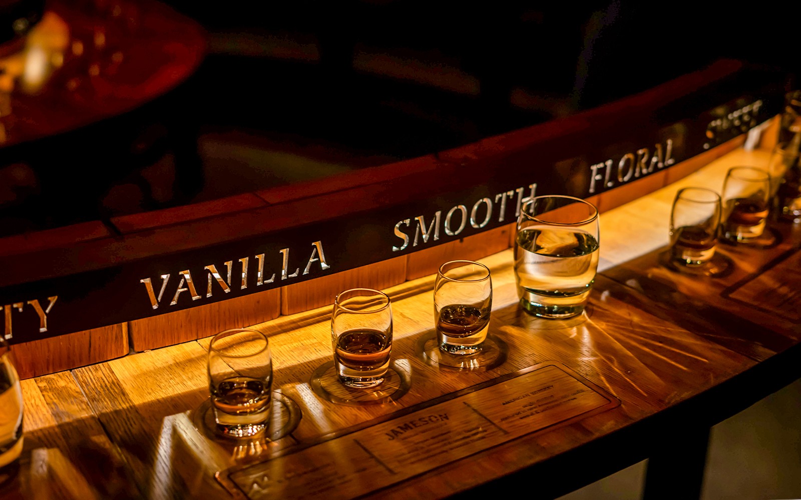 Dublin: Jameson Distillery Guided Tour with Tasting & Signature Cocktail — mobile