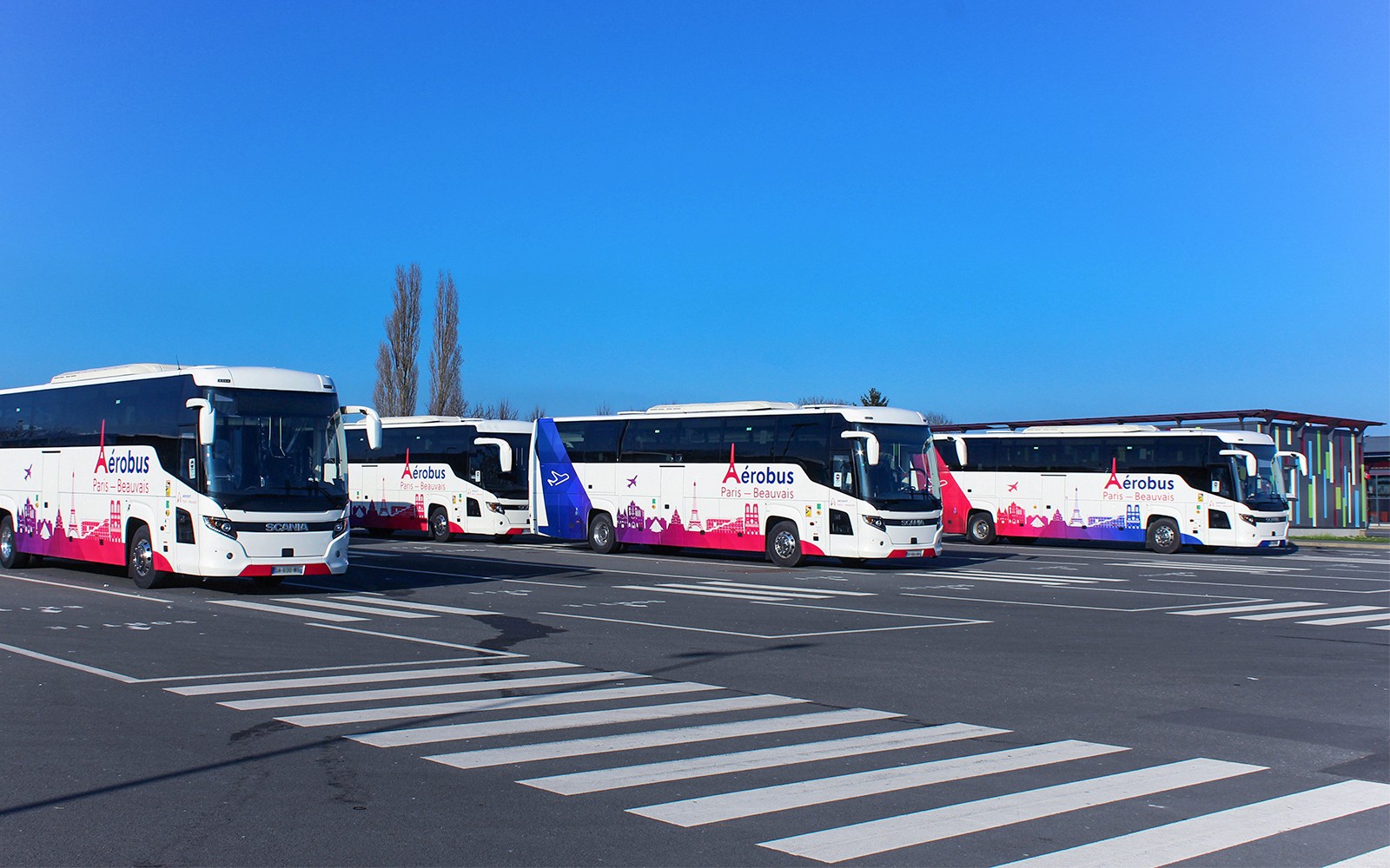 Beauvais Airport to/from Paris Bus Transfer (Porte Maillot & La Villette)