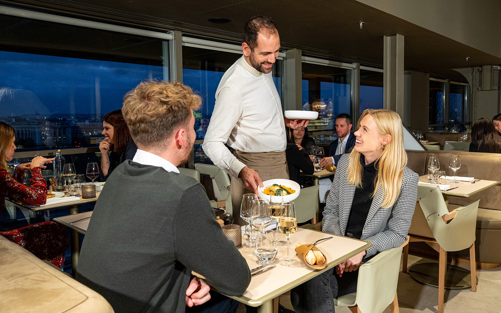 New Year's Eve Seine River Dinner Cruise — gallery 2