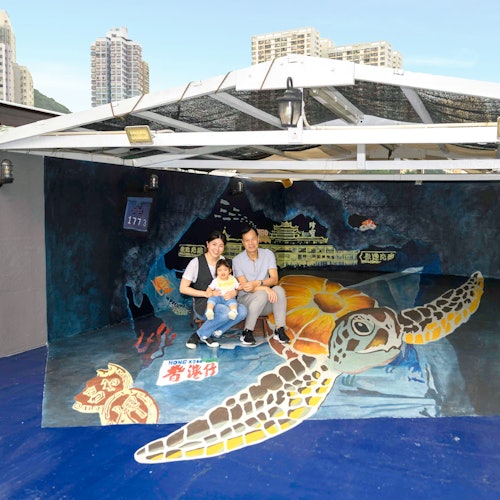 Hong Kong: Aberdeen Boat Tour + Floating Museum Visit — gallery 4